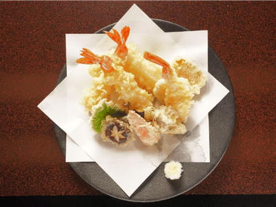 Overhead angle Without Tempura dipping sauce